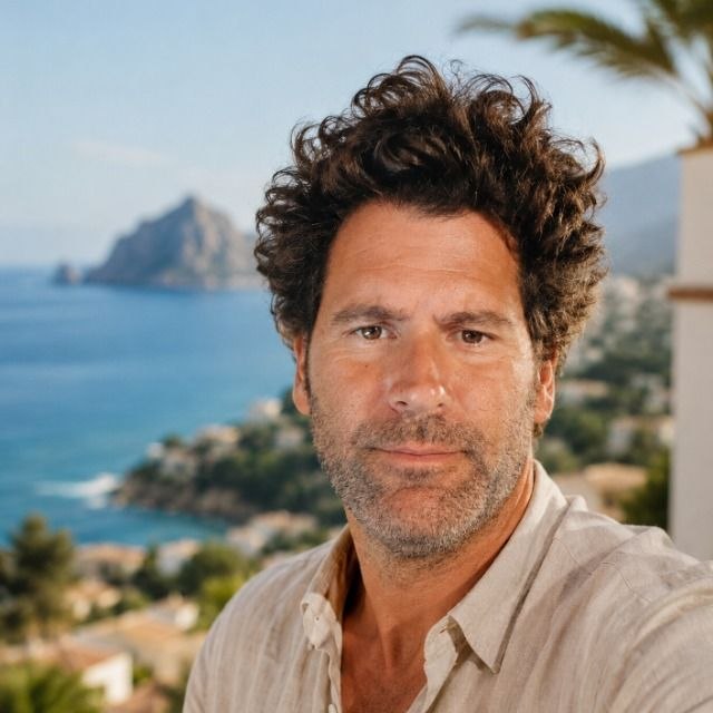 Portrait of Carlos Castillo on the Costa Blanca coast